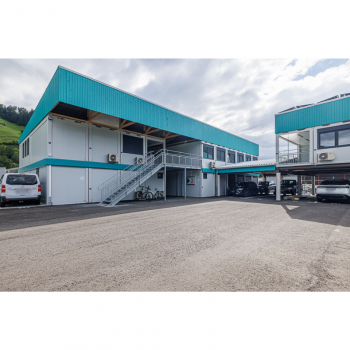 Axenstrasse Edificio container esterno scala Avesco Rent